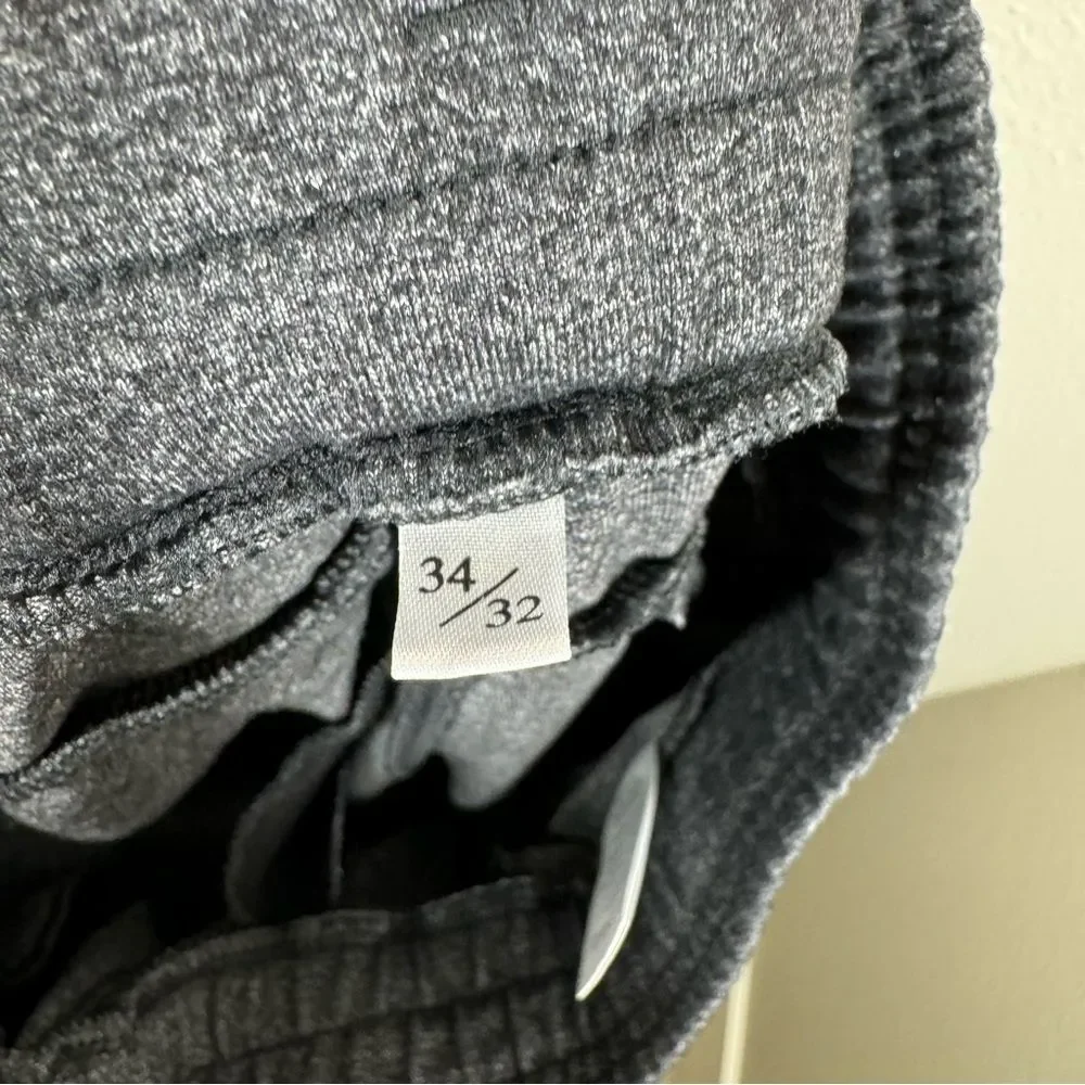 Unbranded public rec